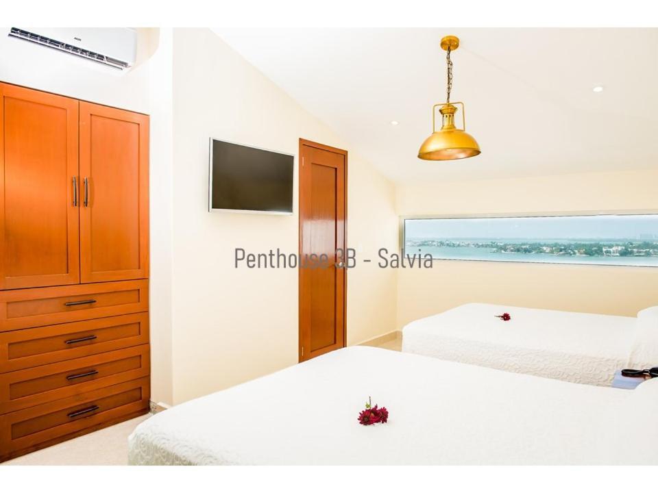 2 Story Oceanfront Penthouses On Cancun Beach! Buitenkant foto