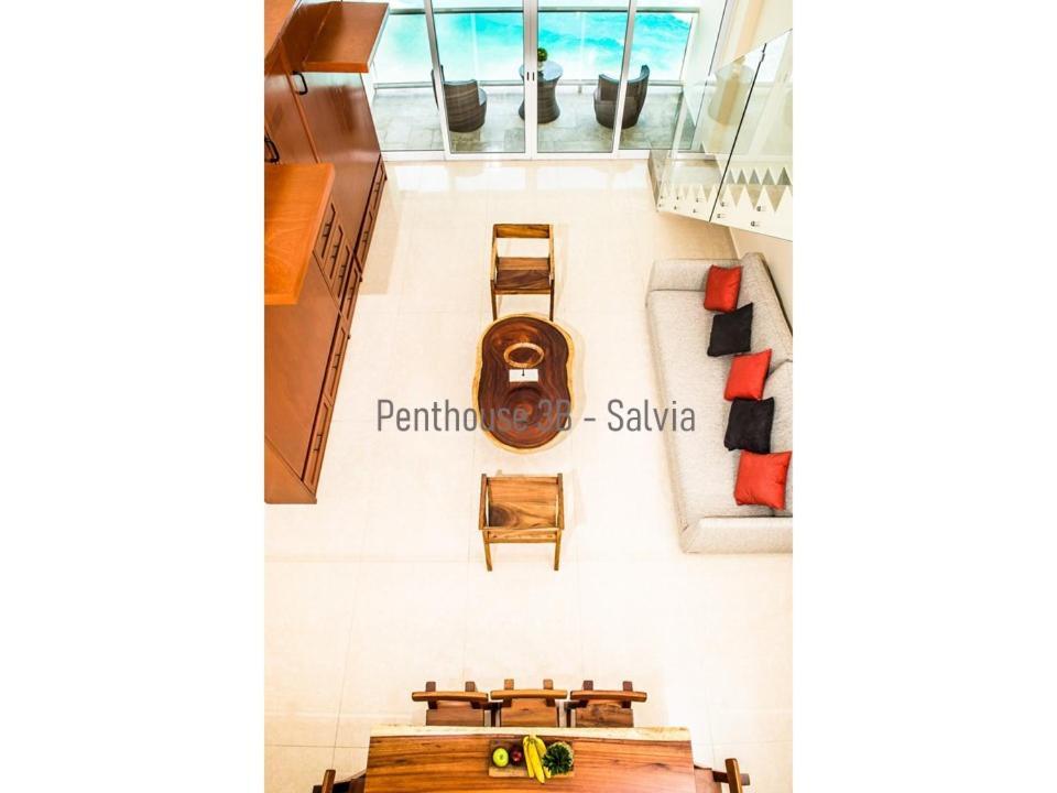 2 Story Oceanfront Penthouses On Cancun Beach! Buitenkant foto