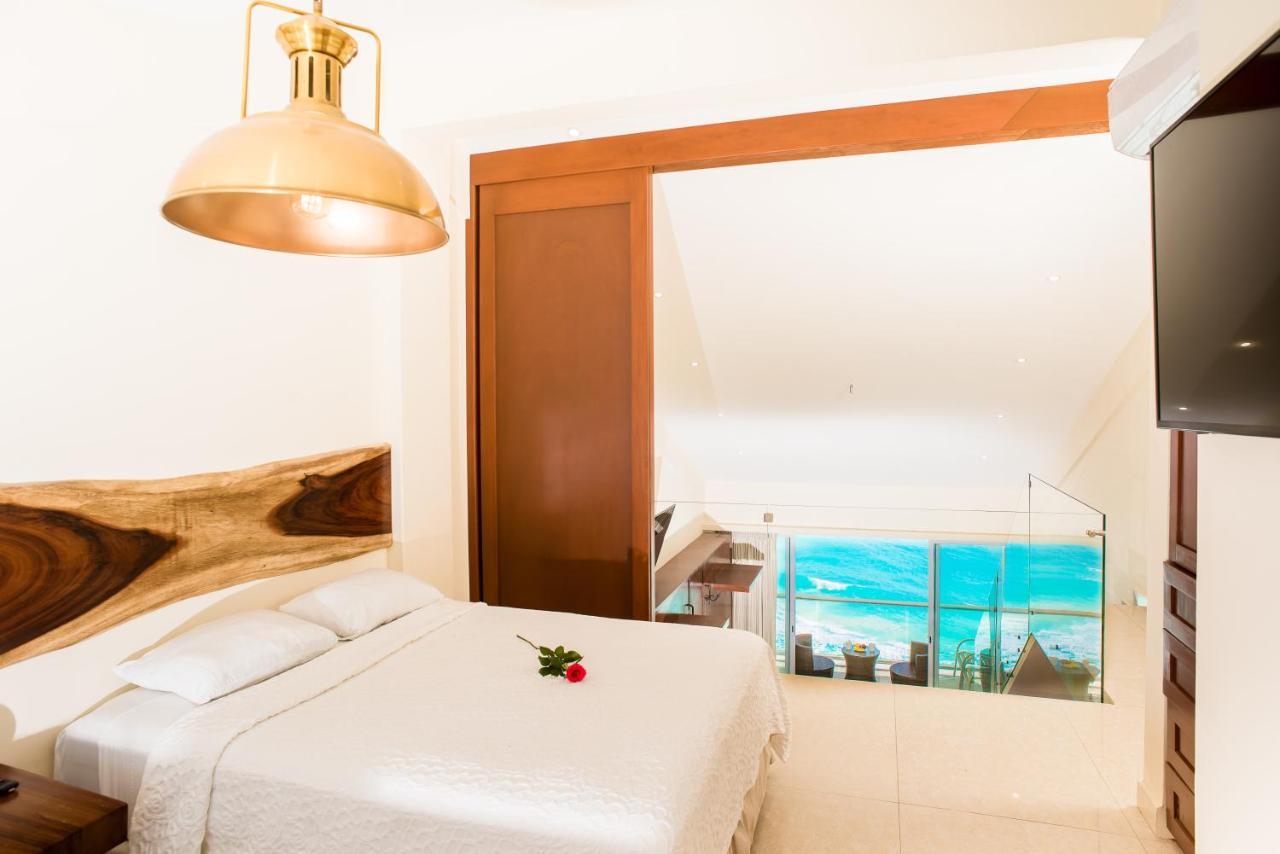 2 Story Oceanfront Penthouses On Cancun Beach! Buitenkant foto