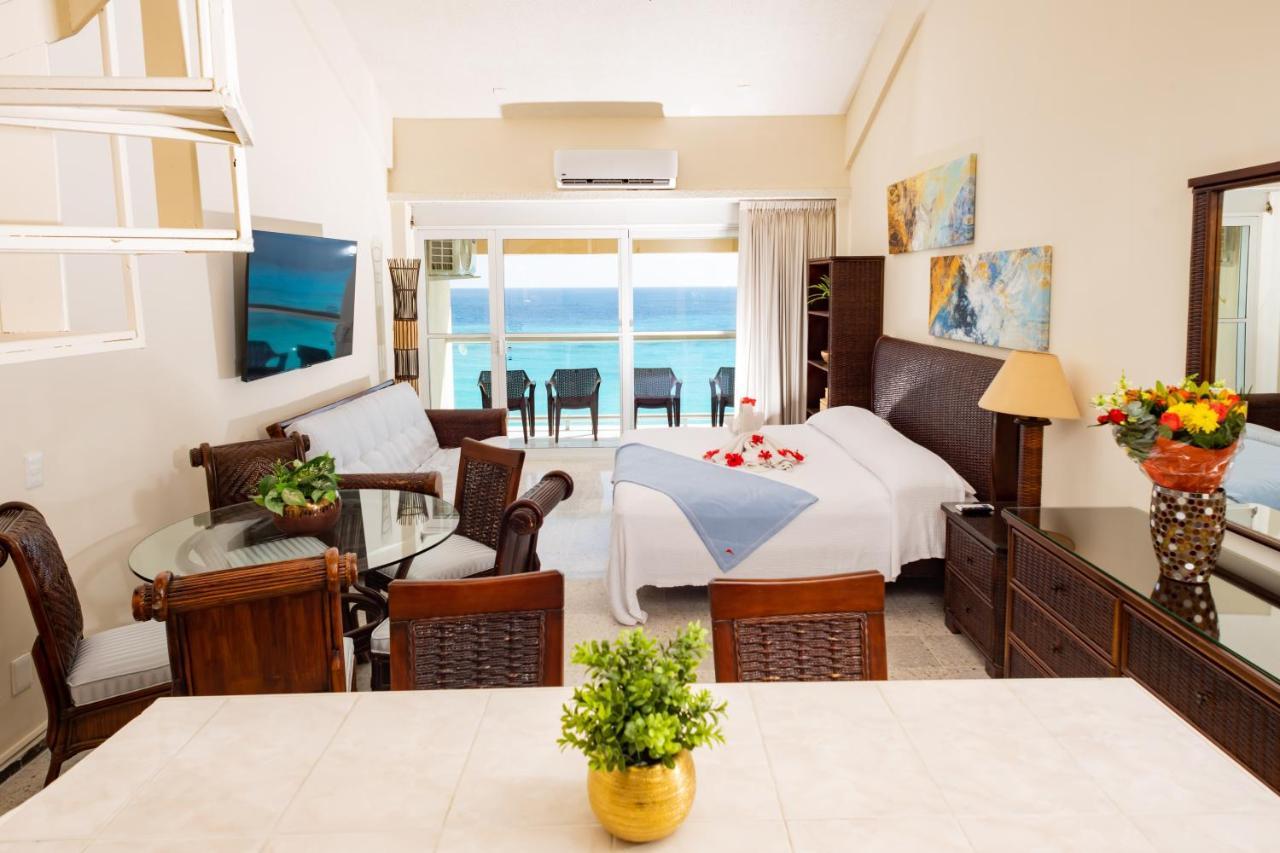 2 Story Oceanfront Penthouses On Cancun Beach! Buitenkant foto