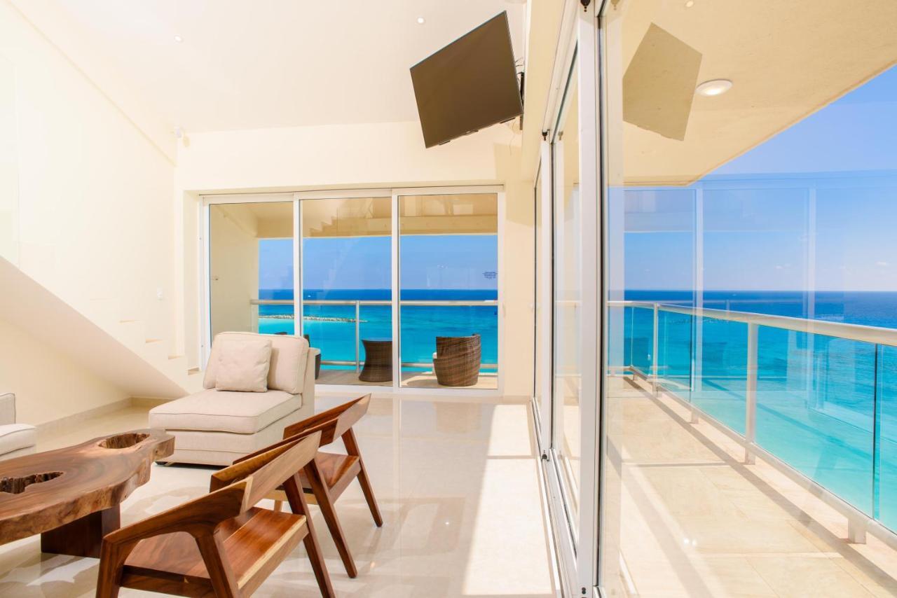2 Story Oceanfront Penthouses On Cancun Beach! Buitenkant foto