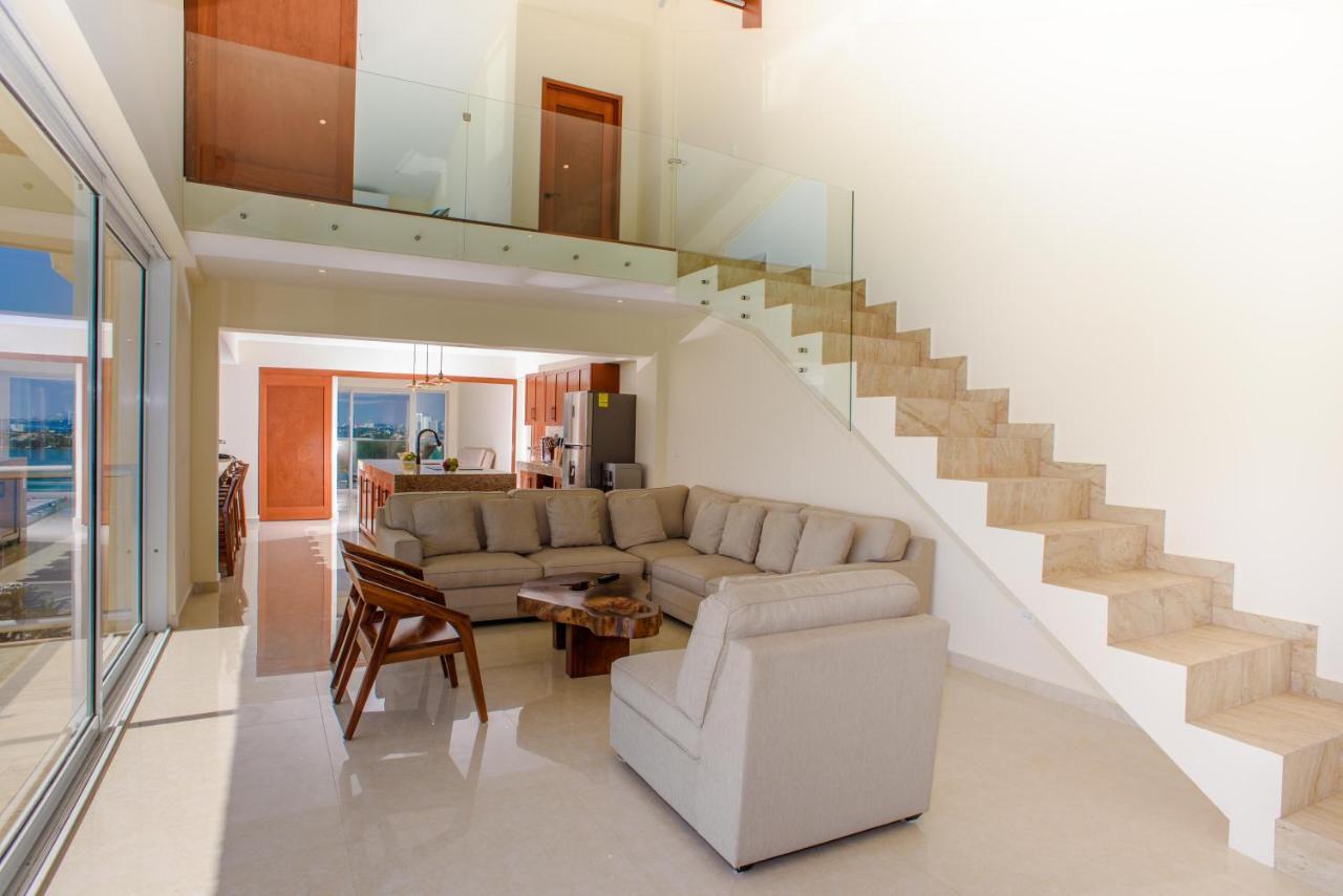 2 Story Oceanfront Penthouses On Cancun Beach! Buitenkant foto